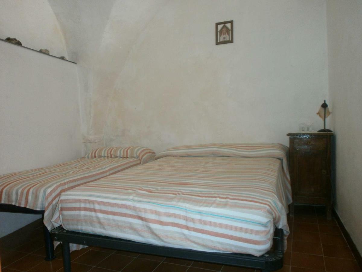 Risorgimento Apartment Cipressa ภายนอก รูปภาพ
